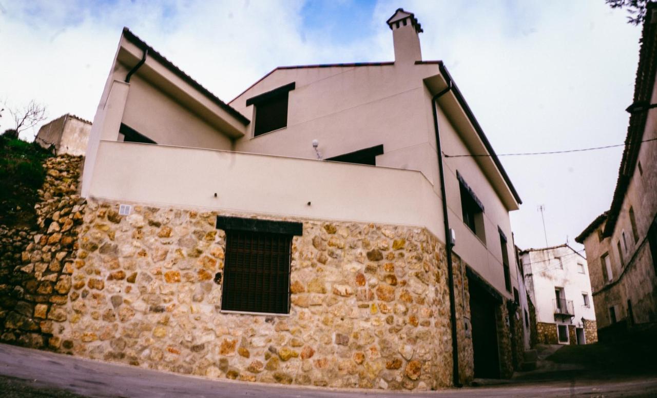 El Aprisco, Con Piscina Climatizada En Hueva-Guadalajara Villa Eksteriør bilde